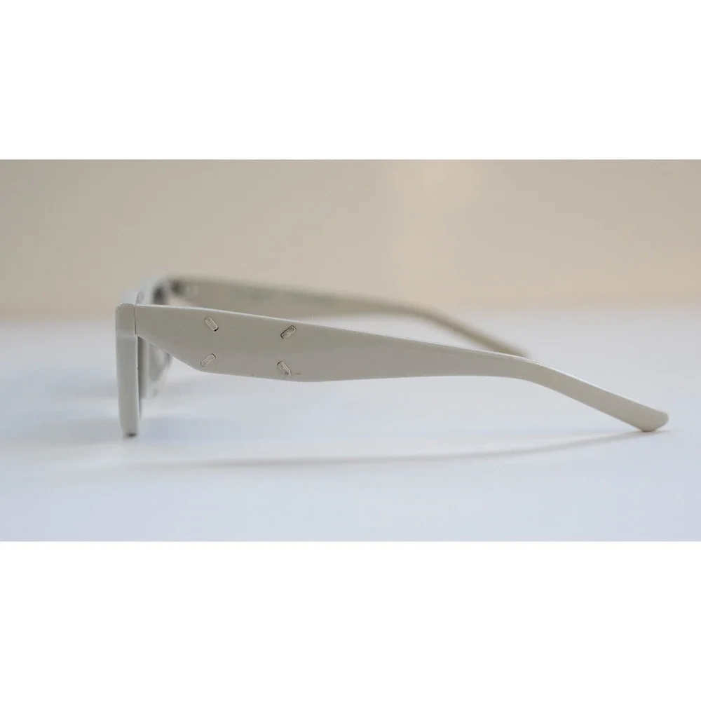 Authentic Gentle Monster x Maison Margiela Paris - MM208 Light Grey Sunglasses